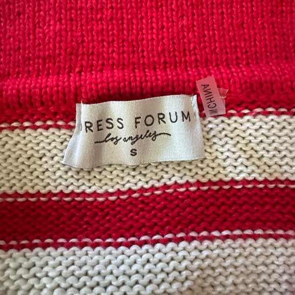 Dress Forum Red and White V Neck Sweater - Picture 3 of 4